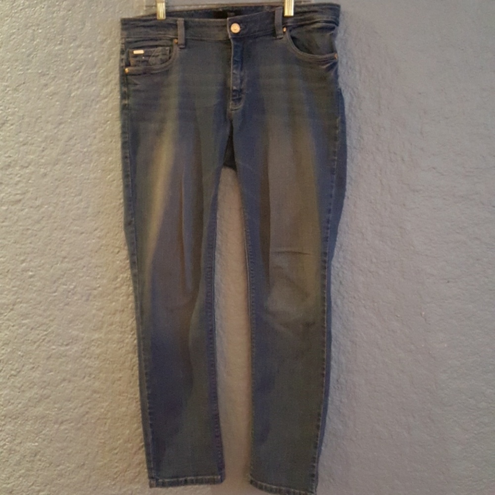 White House Black Market Slim Ankle Jeans